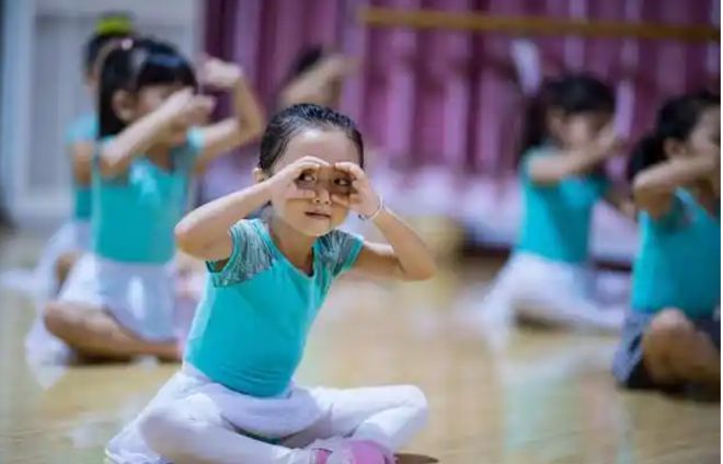 跆拳道有必要讓孩子學(xué)習(xí)嗎？網(wǎng)友：不學(xué)還好學(xué)了才更容易被揍吧(圖6)