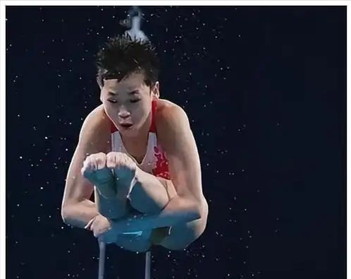 央視采訪全紅嬋！記者詢問輸比賽她說小朋友替代自己會更厲害(圖11)