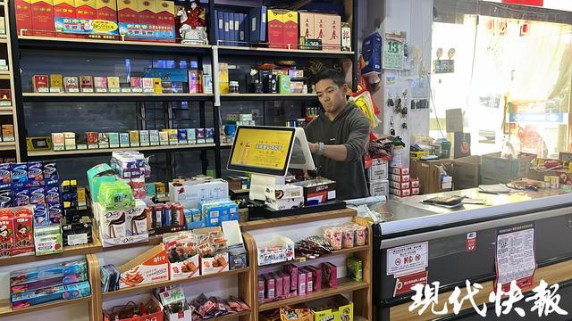 腦癱兒苦練十多年成健身教練：別人做到的我也能(圖2)