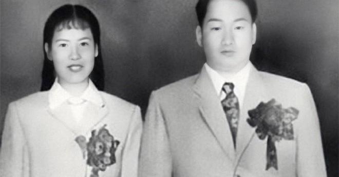 毛新宇妻子劉濱：毛主席唯一的嫡孫媳婦毛岸青和邵華的兒媳婦(圖13)