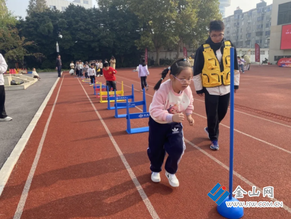 “奔跑吧·少年”2024年鎮(zhèn)江市兒童青少年主題健身活動圓滿收官(圖2)