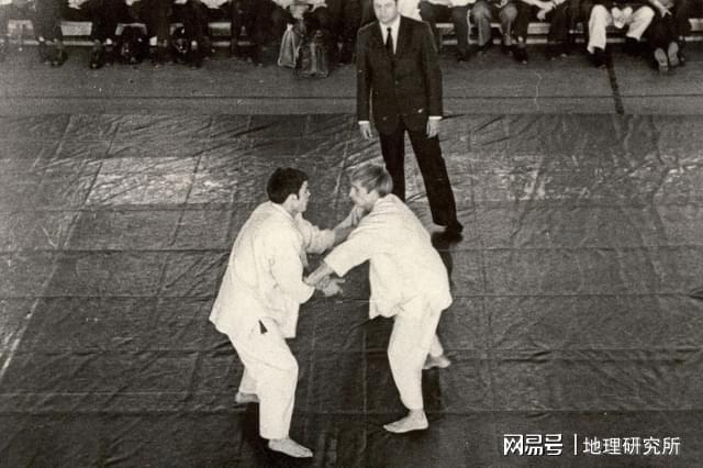普京：從“問題少年”到成為俄羅斯總統(tǒng)柔道恩師改變了他的人生(圖12)