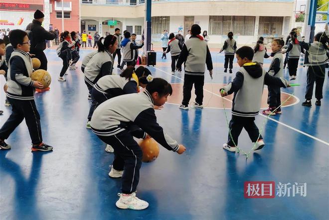 “小胖墩”逆襲賽場內(nèi)外AI智慧助力創(chuàng)設(shè)“一對一”體育課(圖6)