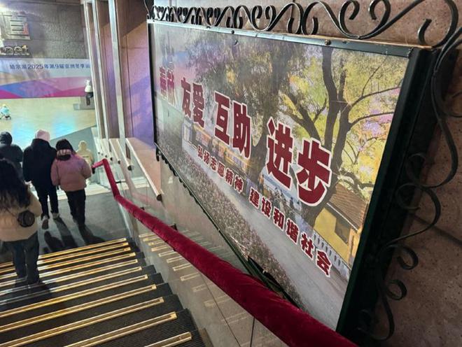 “爾濱”又刷屏了！游客有多火？寵粉有多暖？消費(fèi)牛？(圖5)