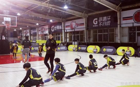 江西推出全新籃球師資培訓班點燃青少年體育熱情(圖1)