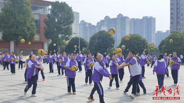 臨澧縣丁玲學校：分層賦能強體魄 智慧體育育新人(圖3)