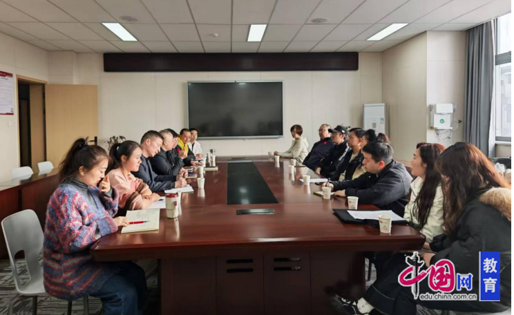宜賓市少年兒童體育學校走進三江新區(qū)宋家中心校開展體育指導工作(圖2)