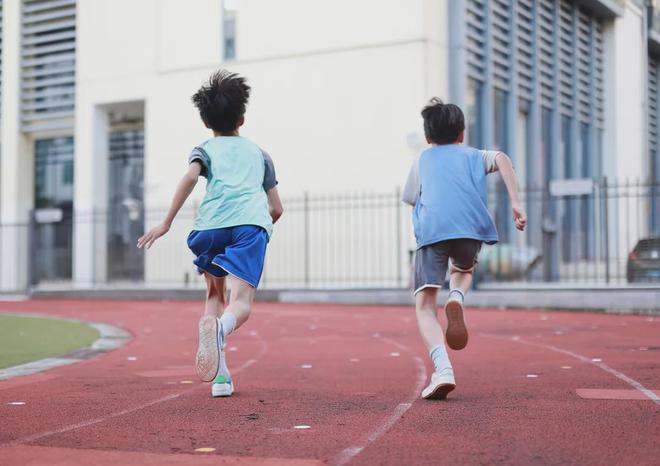 中小學(xué)綜合體育活動不低于2小時天兌現(xiàn)了嗎？體育活動課上都干些啥？(圖2)