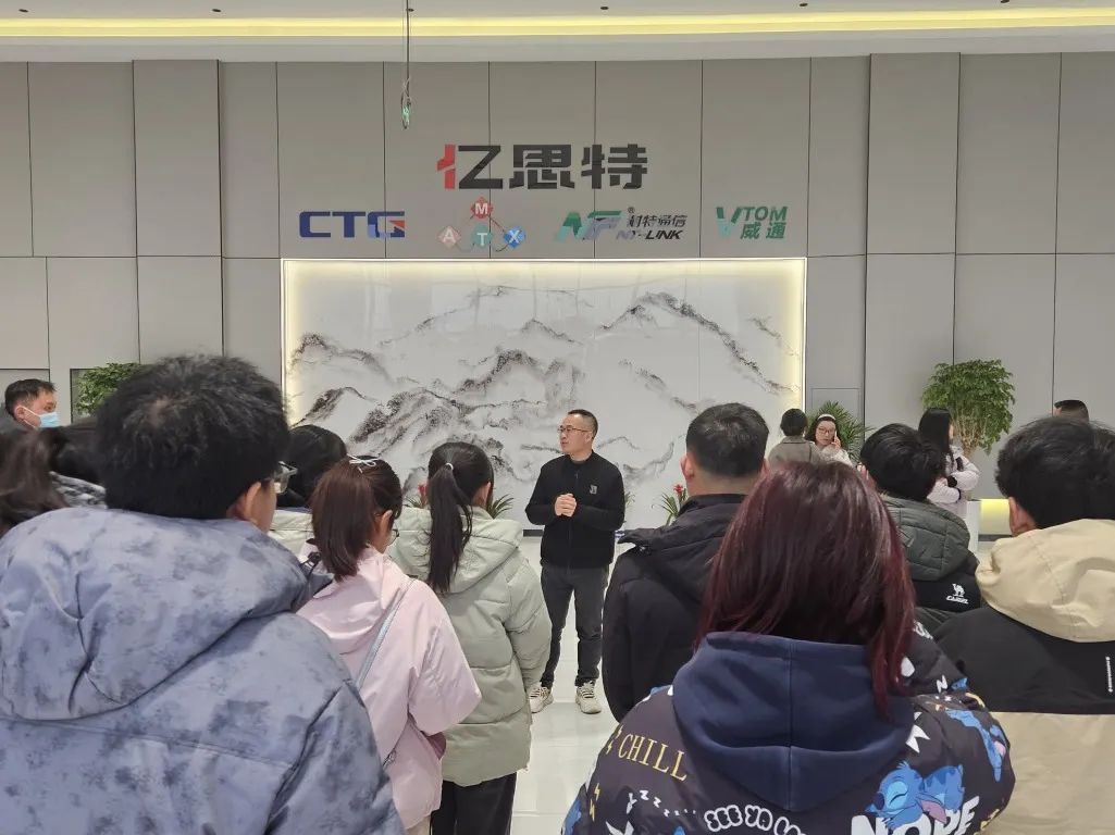 迎江區(qū)：團聚人才 提升城市青合力(圖2)
